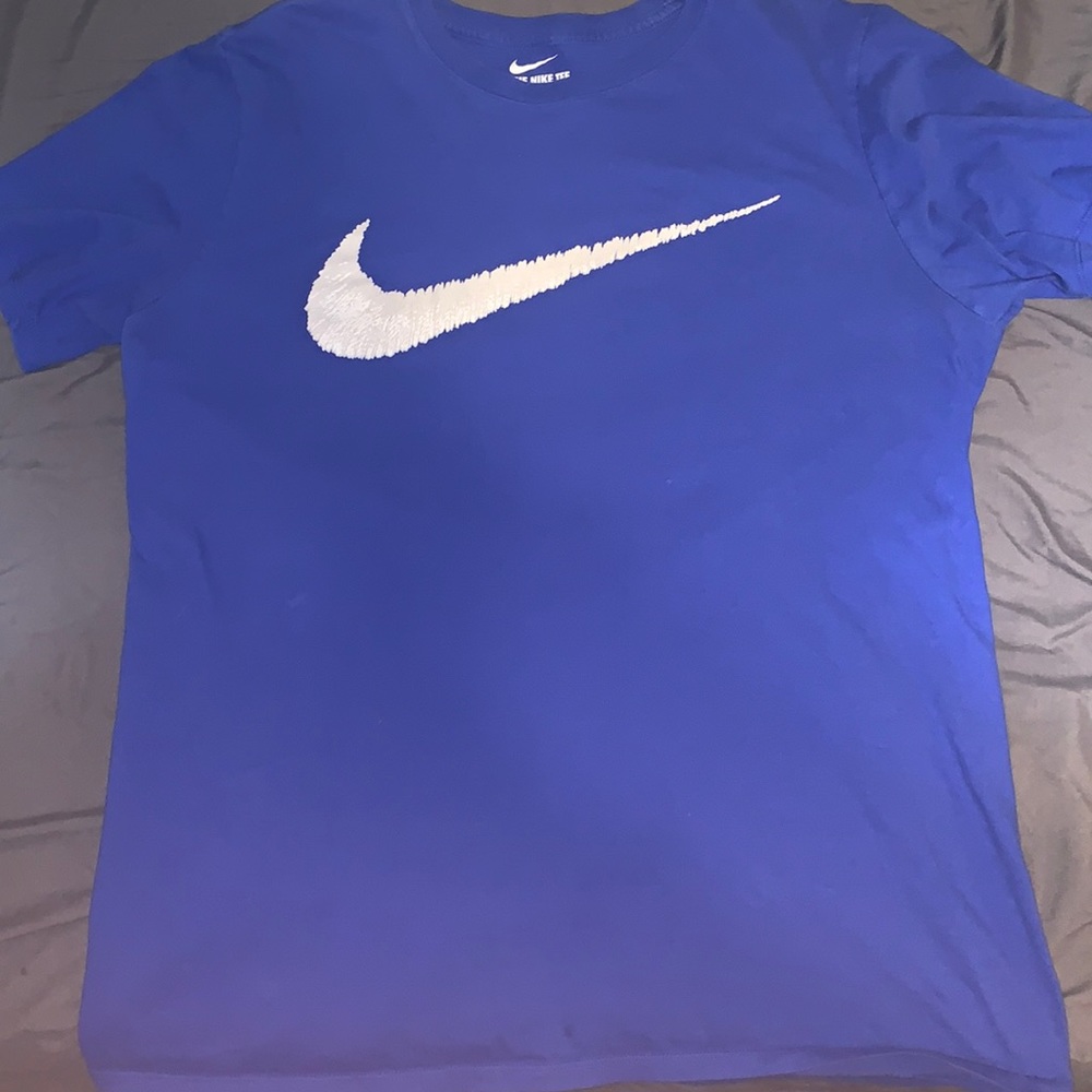 Nike Men’s T-Shirt Blue large